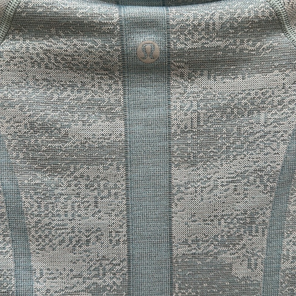 (6087) Lululemon Run: Swiftly Tech Short Sleeve C… - image 8